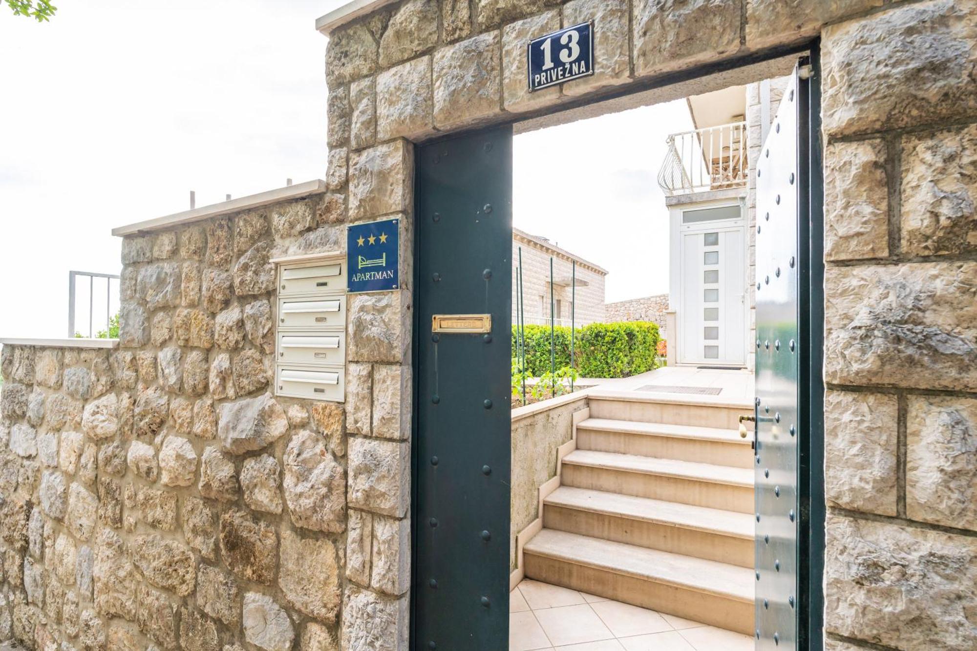 Apartment Srecko Ντουμπρόβνικ Εξωτερικό φωτογραφία
